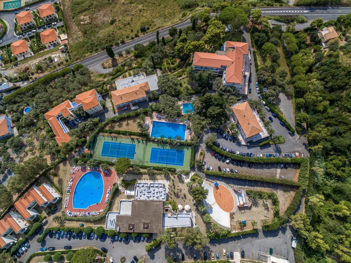 Hotel La Castellana Belvedere Marittimo Luaran gambar