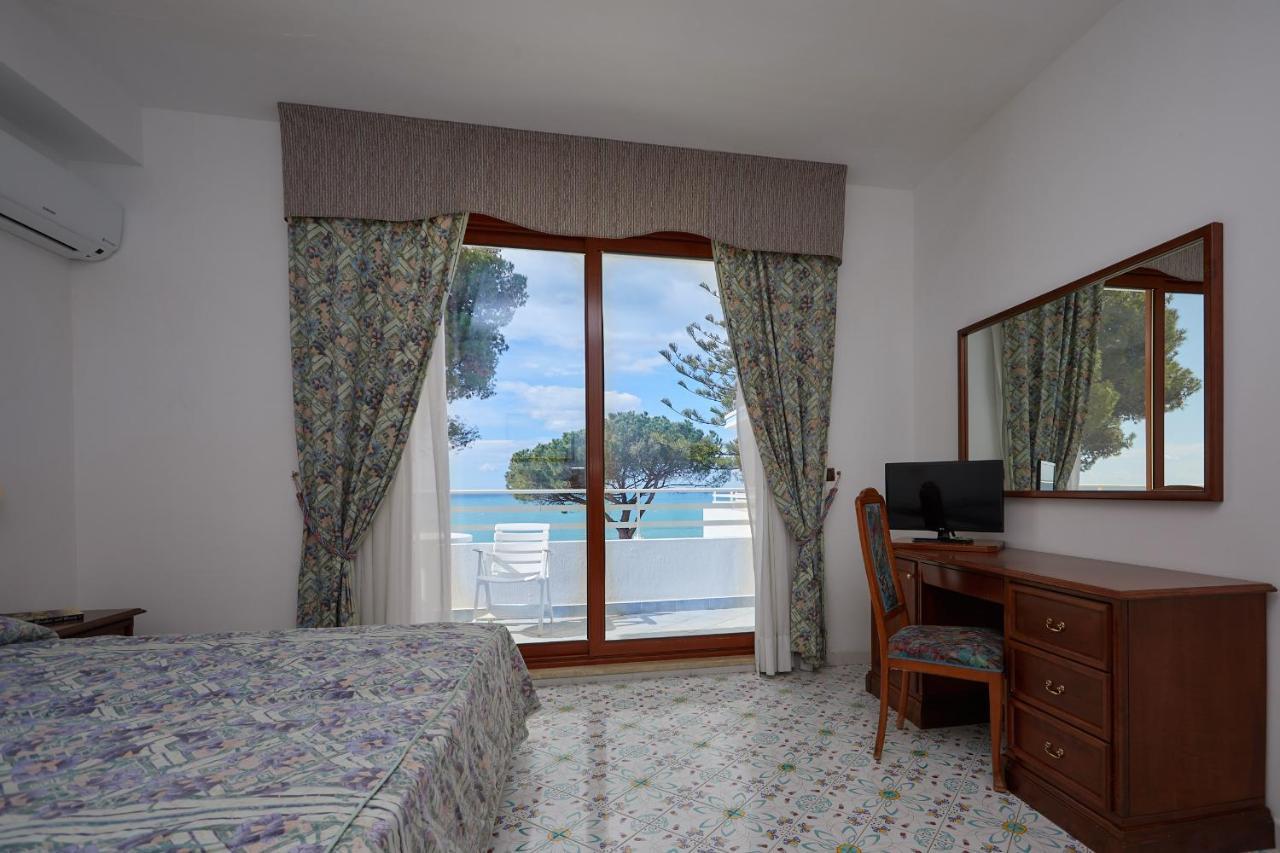 Hotel La Castellana Belvedere Marittimo Luaran gambar