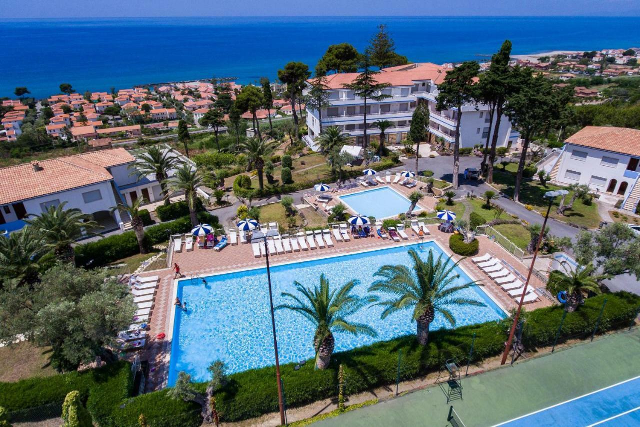 Hotel La Castellana Belvedere Marittimo Luaran gambar