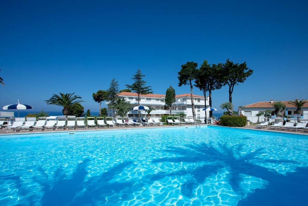Hotel La Castellana Belvedere Marittimo Luaran gambar