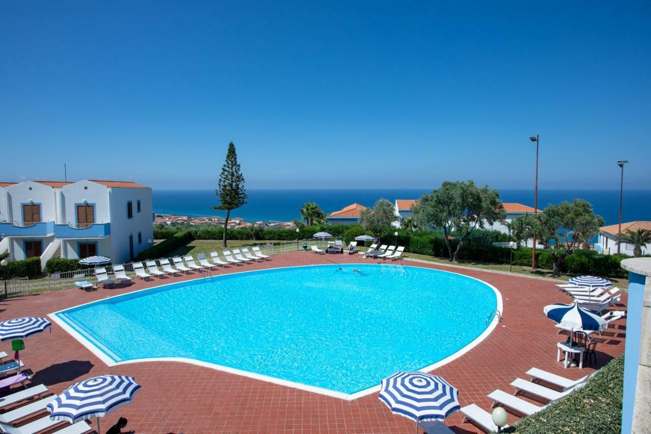 Hotel La Castellana Belvedere Marittimo Luaran gambar