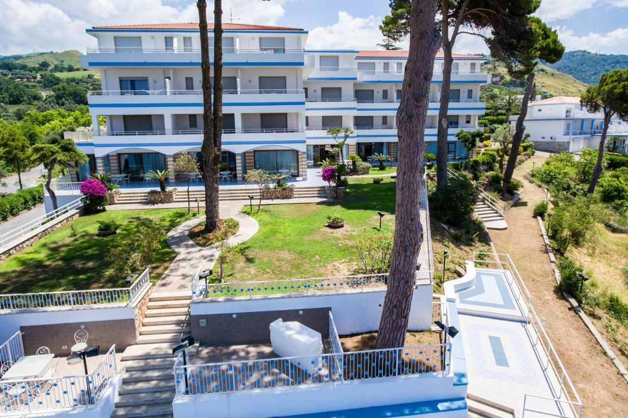 Hotel La Castellana Belvedere Marittimo Luaran gambar
