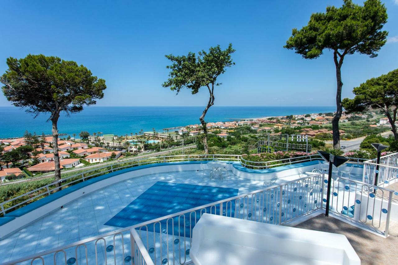 Hotel La Castellana Belvedere Marittimo Luaran gambar