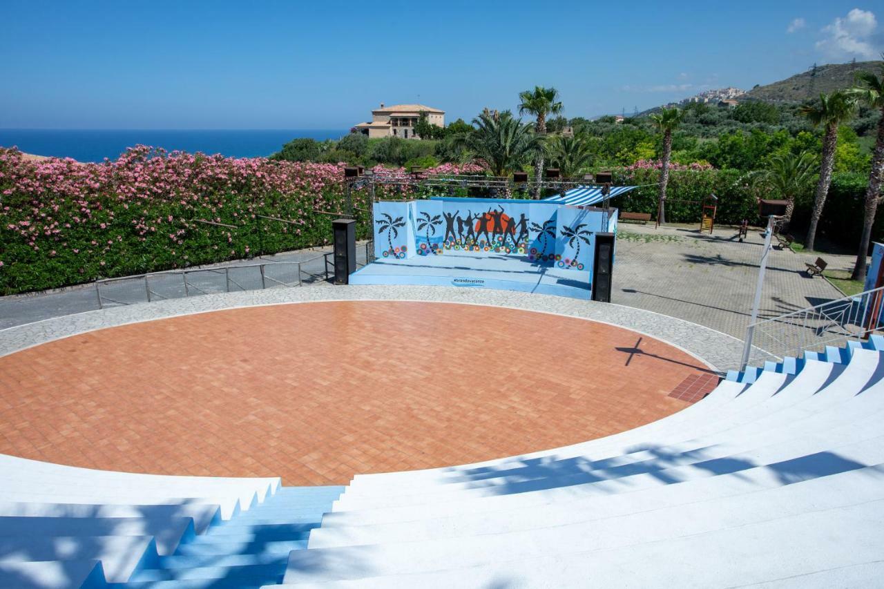 Hotel La Castellana Belvedere Marittimo Luaran gambar