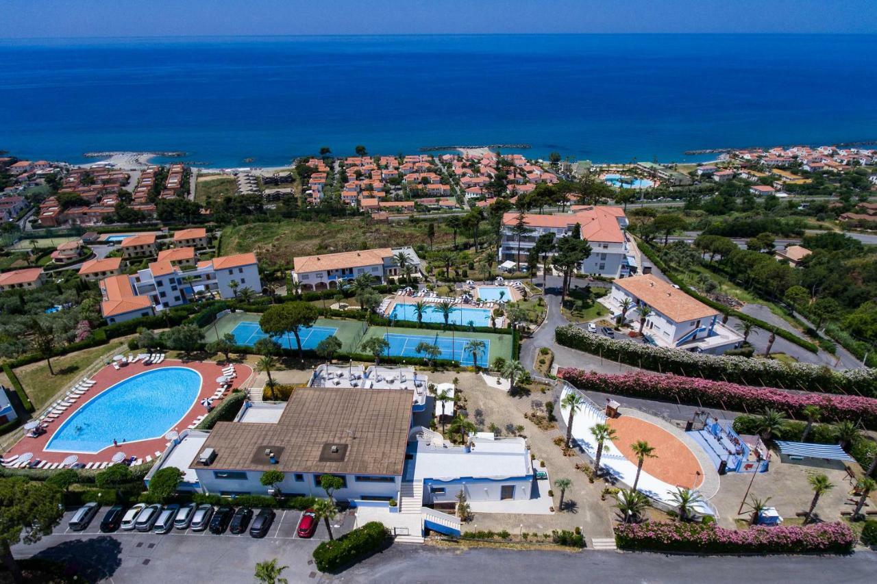 Hotel La Castellana Belvedere Marittimo Luaran gambar
