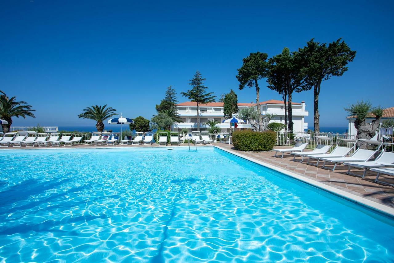 Hotel La Castellana Belvedere Marittimo Luaran gambar